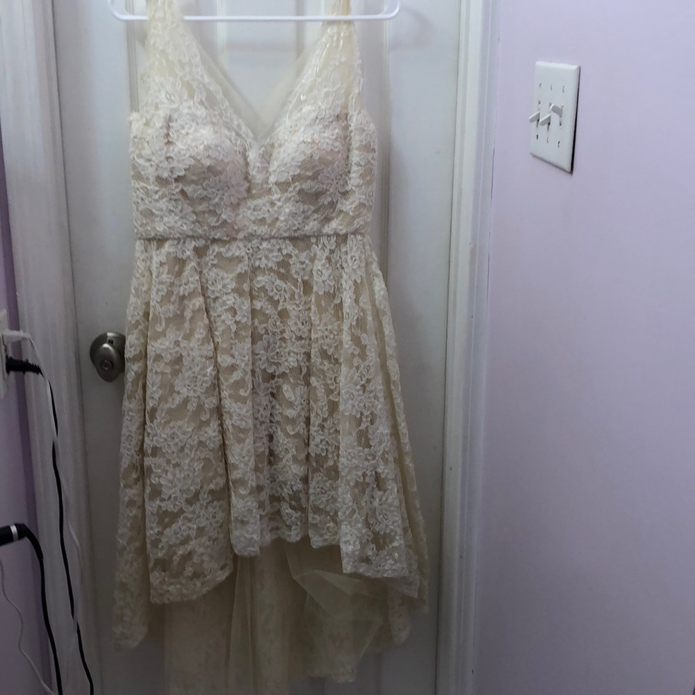 Lace dress